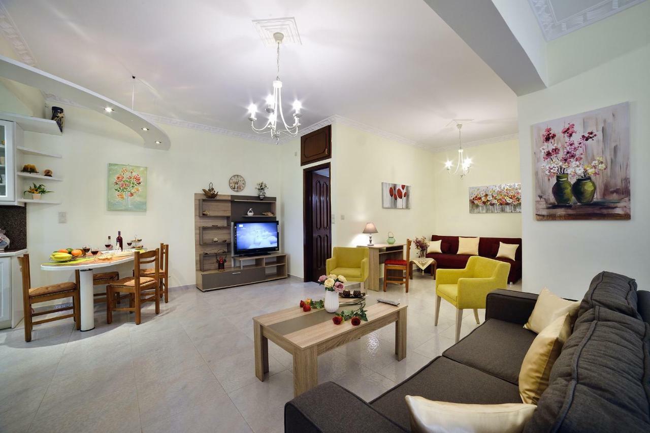 Aristea'S Apartment Hriszí Aktí Haniá Kültér fotó